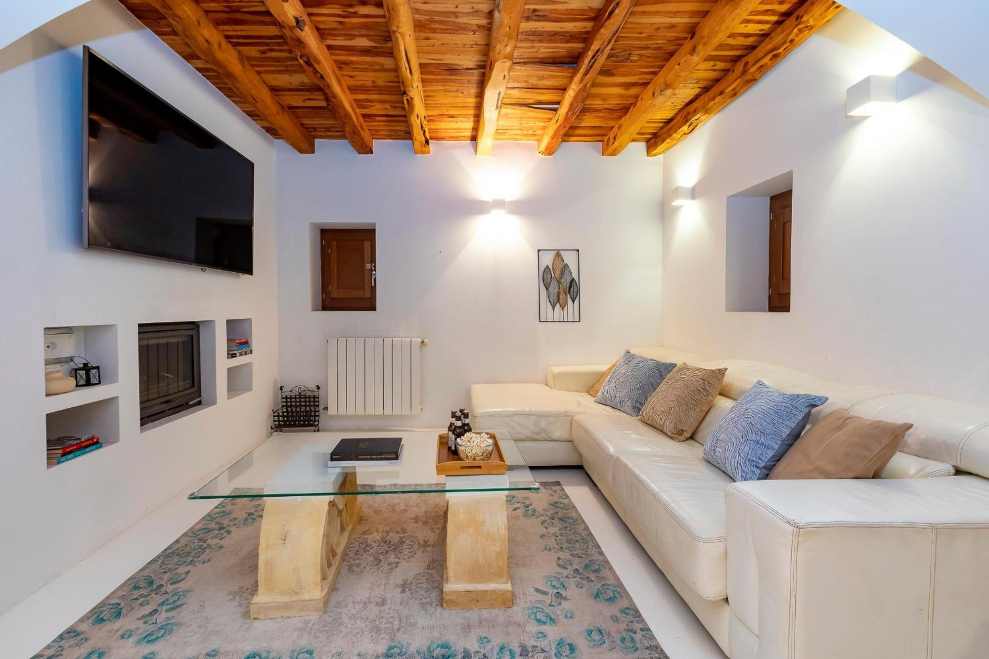 Villa Near Ibiza Town Sleeps 11 To 13 Guests Can Furnet エクステリア 写真