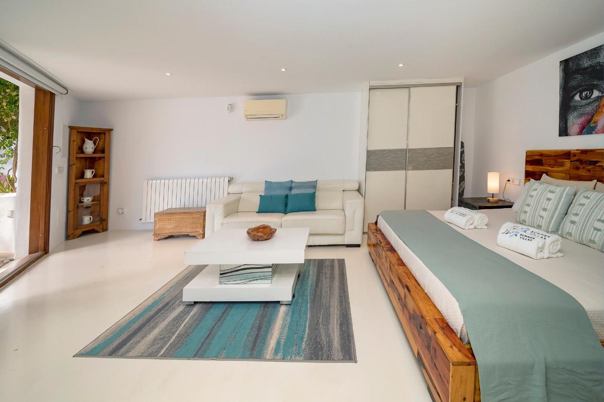 Villa Near Ibiza Town Sleeps 11 To 13 Guests Can Furnet エクステリア 写真