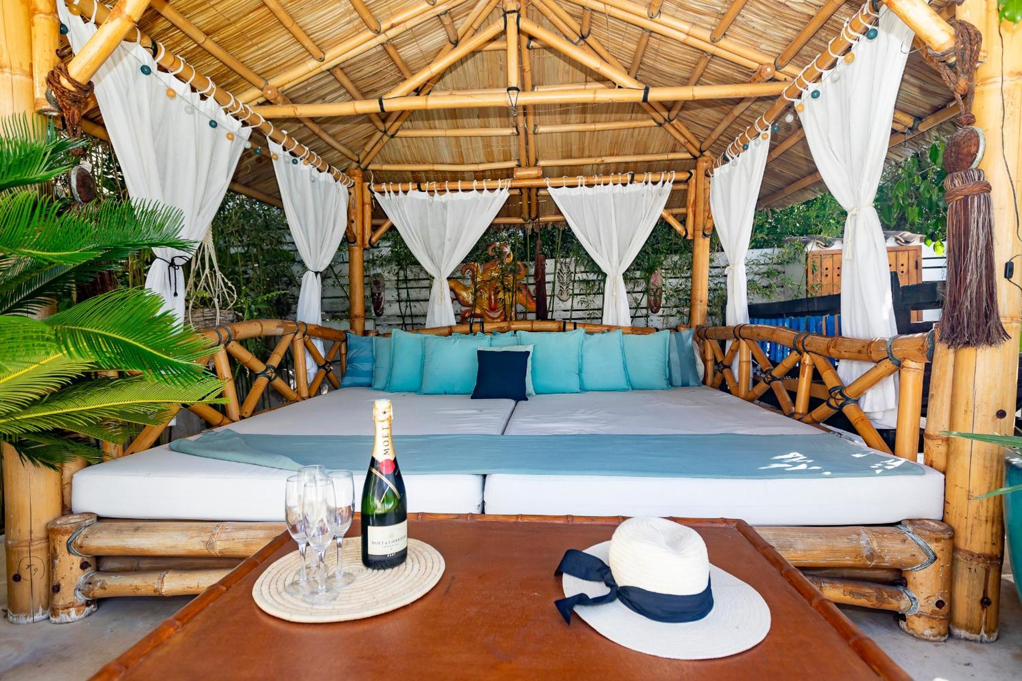 Villa Near Ibiza Town Sleeps 11 To 13 Guests Can Furnet エクステリア 写真